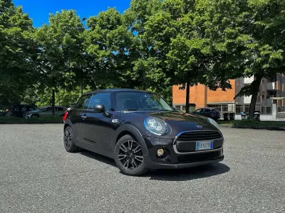 Usata Mini ONE 75 CV (55 kW) 2015 Utilitaria