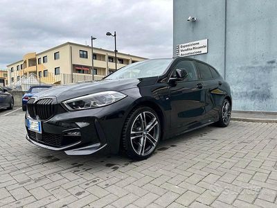 Usata BMW 118 Comfort Edition 150 CV (110 kW) 2019 Nero Utilitaria