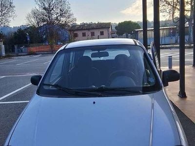 Usata Hyundai Atos Prime 54 CV (39 kW) 2003 Grigio Utilitaria