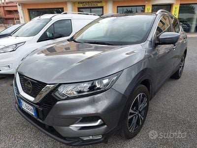 Begagnad Nissan Qashqai 110 HK (80 kW) 2017 Grå SUV