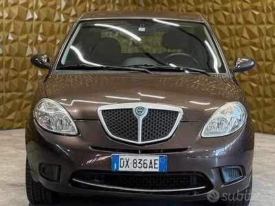 Usata Lancia Ypsilon 69 CV (50 kW) 2009 Marrone Utilitaria