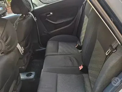 Usata Seat Ibiza 69 CV (50 kW) 2005 Grigio Utilitaria