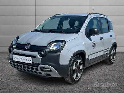 Usata Fiat Panda Cross 69 CV (50 kW) 2020 Grigio Utilitaria