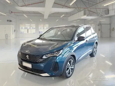 Usata Peugeot 3008 Allure 130 CV (95 kW) 2022 Bluazzurro SUV