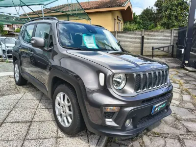 Usata Jeep Renegade Limited 120 CV (88 kW) 2019 Grigio metallizzato SUV