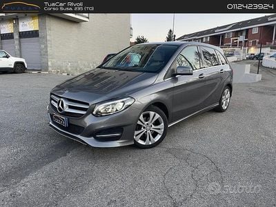 Käytetty Mercedes B180 109 HP (80 kW) 2017 Harmaa Tila-auto