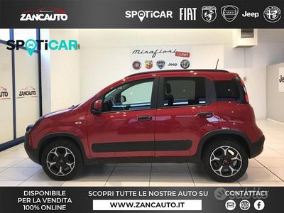 Usata Fiat Panda Cross Cross 70 CV (51 kW) 2024 Rosso passione Utilitaria