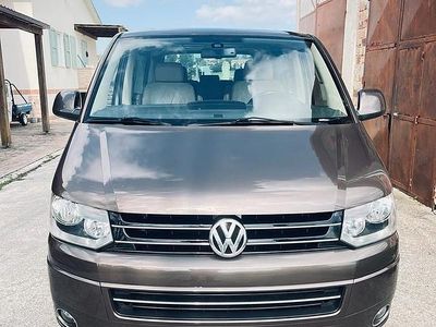 Usata VW Multivan Highline 180 CV (132 kW) 2011 Marrone Monovolume