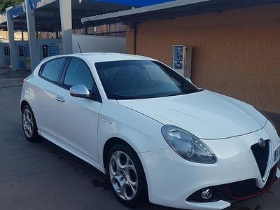 Usata Alfa Romeo Giulietta 109 CV (80 kW) 2018 Bianco Utilitaria