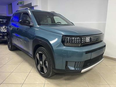 Nuova Fiat Grande Panda La Prima 100 CV (73 kW) 2025 Utilitaria