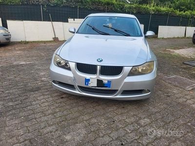 Usata BMW 320 177 CV (130 kW) 2008 Grigio Berlina
