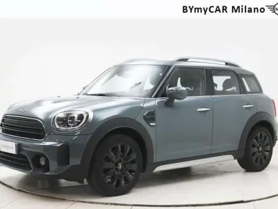 Usata Mini Cooper Countryman 136 CV (100 kW) 2022 Sage green SUV