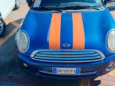 Usata Mini Cooper 120 CV (88 kW) 2008 Blu Utilitaria