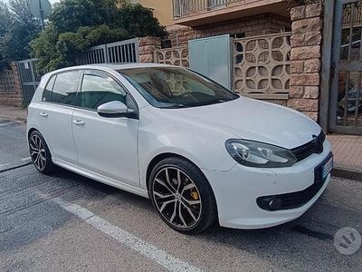 Usata VW Golf VII R-line 122 CV (89 kW) 2012 Bianco Berlina