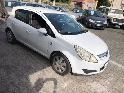 Usata Opel Corsa 85 CV (62 kW) 2010 Grigio Utilitaria
