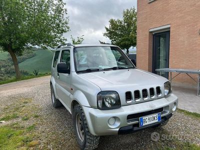 usata Suzuki Jimny 99 1.3 benzina 4x4