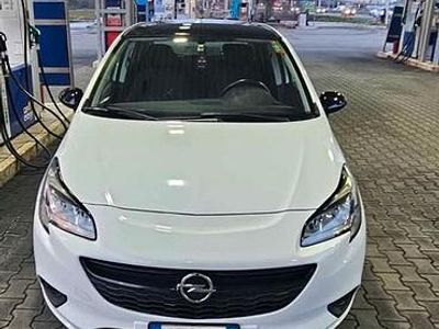 Używany Opel Corsa 75 KM (55 kW) 2016 Biały Hatchback