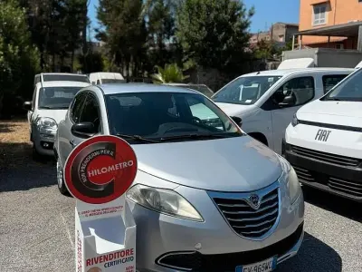 Usata Lancia Ypsilon