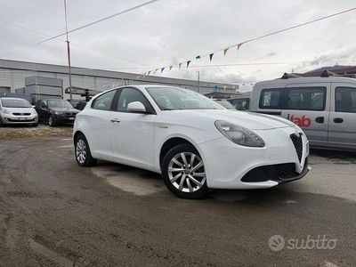 Usata Alfa Romeo Giulietta Super 120 CV (88 kW) 2016 Bianco Berlina