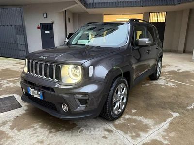 Usata Jeep Renegade Limited 120 CV (88 kW) 2018 Gray SUV