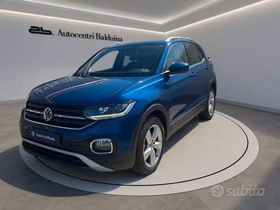Usado VW T-Cross Advance 110 CV (80 kW) 2023 Azul SUV