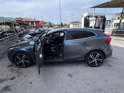 Occasion Volvo V40 115 ch (84 kW) 2012 Gris Citadine