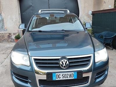 Usata VW Touareg R 174 CV (127 kW) 2007 Grigio SUV