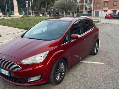 Rosso Usata 2017 Ford C-MAX ST-Line Monovolume | 7199 € (Buon prezzo)