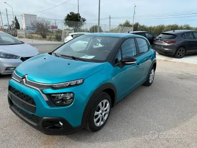 Usata Citroën C3 Feel 102 CV (75 kW) 2022 Blu Utilitaria