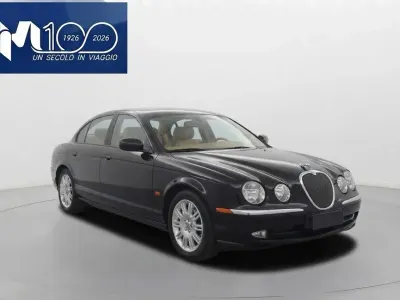 Usata Jaguar S-Type Classic 207 CV (152 kW) 2005 Nero Berlina