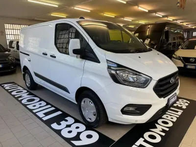 Usata Ford Transit Custom Trend 131 CV (96 kW) 2022 Bianco Furgone