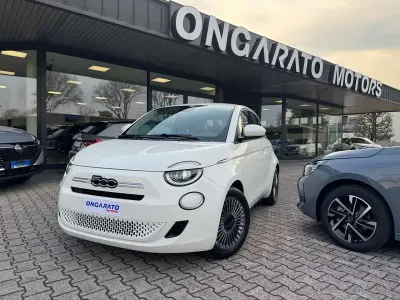 Nuova Fiat 500 65 CV (47 kW) 2026 Bianco Berlina
