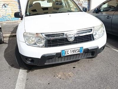 Usata Dacia Duster 2011 Bianco SUV