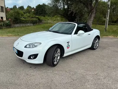 Usata Mazda MX5 126 CV (92 kW) 2010 Bianco Cabrio