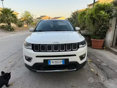 Usata Jeep Compass Limited 140 CV (102 kW) 2018 Bianco SUV