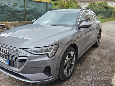 Usata Audi e-tron Advanced Plus 300 kW (408 CV) 2020 Grigio SUV