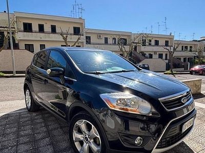 Usata Ford Kuga 136 CV (100 kW) 2008 Nero SUV