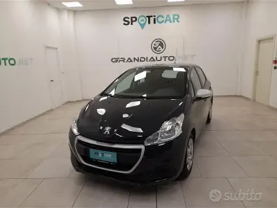 Usata Peugeot 208 Active 68 CV (50 kW) 2018 Blu/azzurro Utilitaria