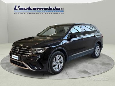 Usata VW Tiguan Allspace Elegance 150 CV (110 kW) 2022 Nero SUV