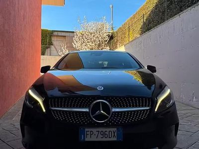 Usata Mercedes A200 136 CV (100 kW) 2018 Nero Berlina
