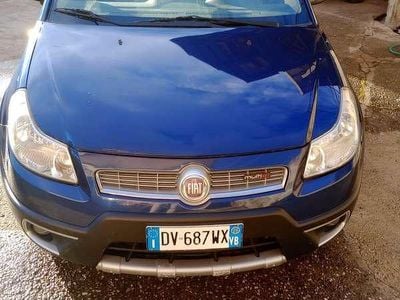 Usata Fiat Sedici Dynamic 135 CV (99 kW) 2009 SUV