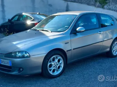 Usata Alfa Romeo 147 120 CV (88 kW) 2007 Utilitaria
