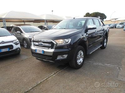 Usata Ford Ranger Limited 160 CV (117 kW) 2017 Nero Pick-up