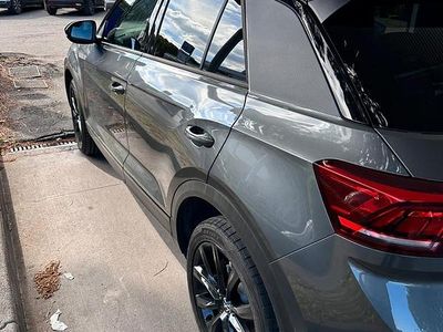 Usata VW T-Roc 110 CV (80 kW) 2022 Grigio SUV