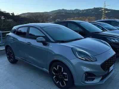 Begagnad Ford Puma ST-Line X 124 HK (91 kW) 2022 Grå SUV