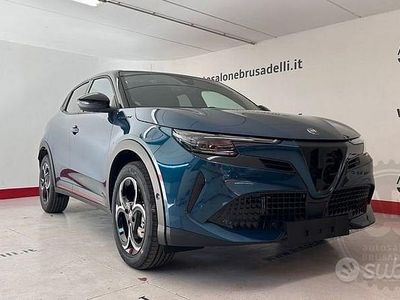 Nuova Alfa Romeo GT Junior 145 CV (106 kW) 2025 Blu SUV