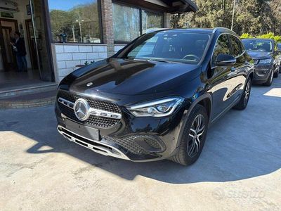 Usata Mercedes GLA220 190 CV (139 kW) 2020 Nero SUV