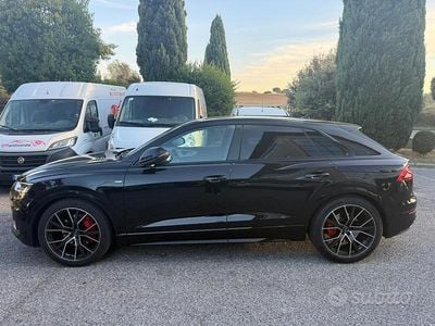 Usata Audi Q8 286 CV (210 kW) 2023 Nero SUV