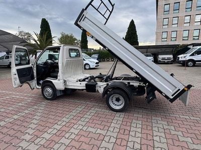 Begagnad Piaggio Porter 82 HK (60 kW) 2020 Vit