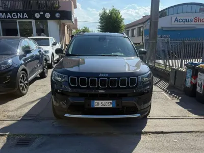Usata Jeep Compass Limited 131 CV (96 kW) 2022 Grigio SUV